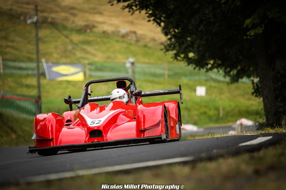 Après avoir brillé au volant d’une Formule Renault, Estel Bouche s’engageait cette saison sur le Championnat avec une Norma 2 litres.