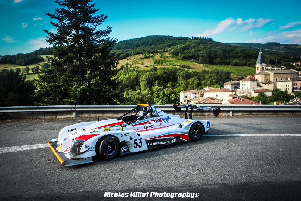 Après avoir débuté en Course de Côte avec une Mitjet, c’est au volant d’une Norma 2 litres qu’Enzo Chiocci abordait cette saison 2021.