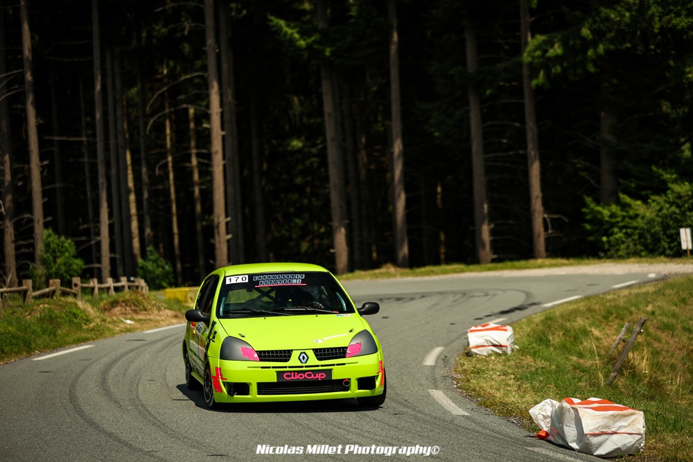Pour la seconde année consécutive, François Fayet abordait le CFM au volant d’une Renault Clio 2 Cup.