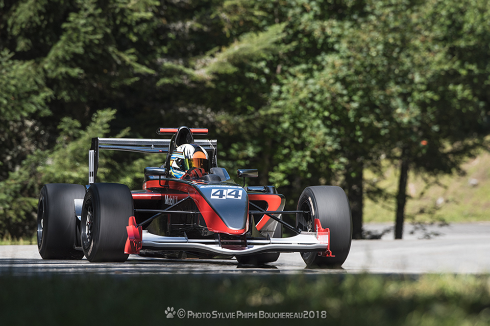 Avant d’opter pour une Tatuus Formula Master, c’est un volant d’une Dallara 1300 cm3 que Fabrice Flandy a débuté sa saison 2018.