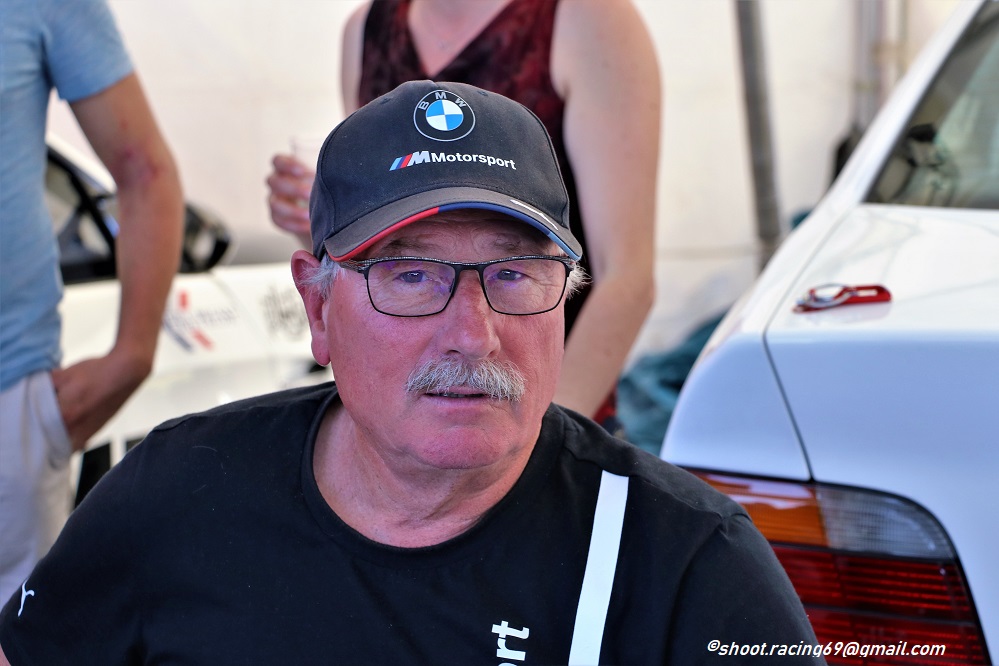 Avant de se consacrer à ses fils, Guy Poinsignon fut un pilote émérite.