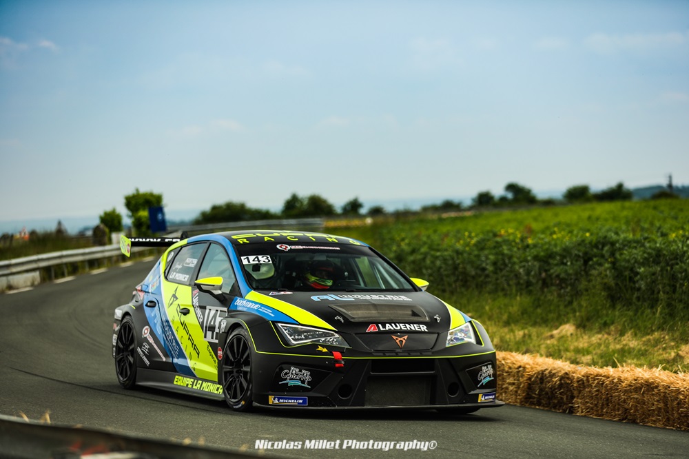 Pour sa première saison sur le Championnat de France de la Montagne, Jennifer La Monica avait opté pour une Cupra Léon Supercopa MK3.