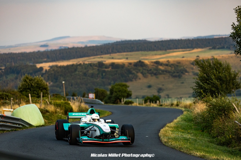 Pour cette saison 2025, Miguel Vidal restait fidèle à la Lola B06/51 F3000.