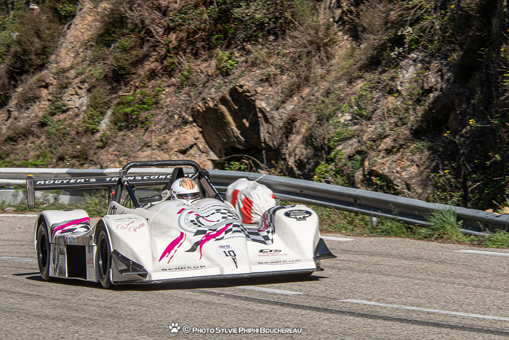 Olivier Berreur monte sur le podium de cette 42ème édition de la Course de Côte de Laussonne.