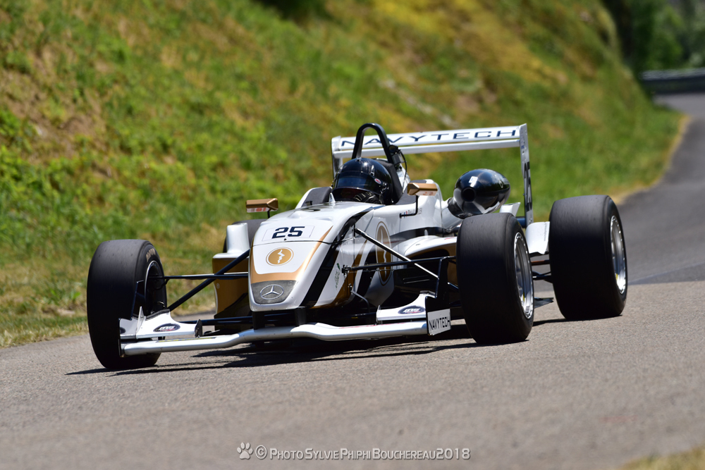 Pour aborder cette saison 2018, Patrick Cholley disposait de la Dallara F306 avec laquelle son fils Ludovic évoluait l’an dernier.