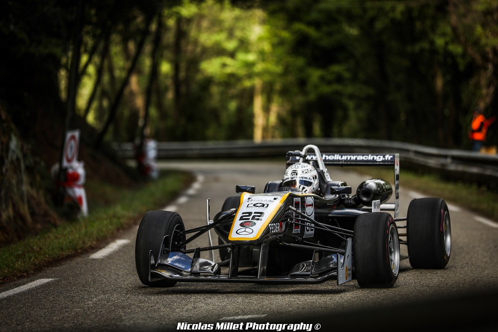 Après avoir remporté le Challenge Open Formule Renault en 2019, Steeve Gérard disputait cette saison le Championnat au volant d’une F3.