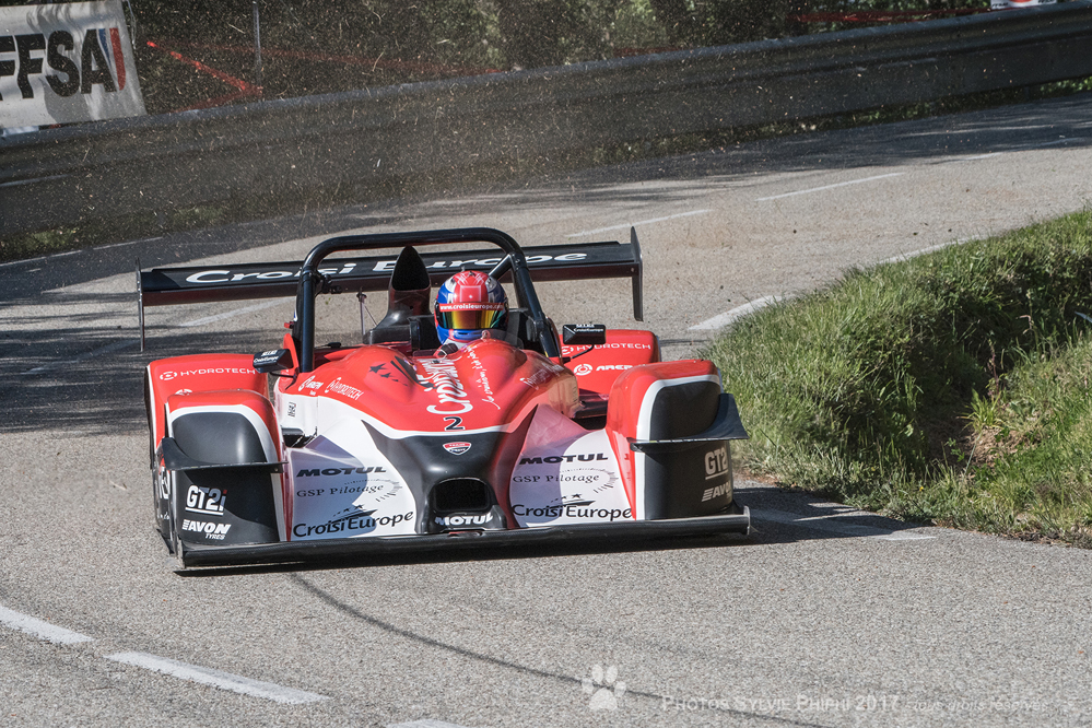 Avec trois victoires en trois courses, Sébastien Petit est en tête du Challenge Elite Sport.