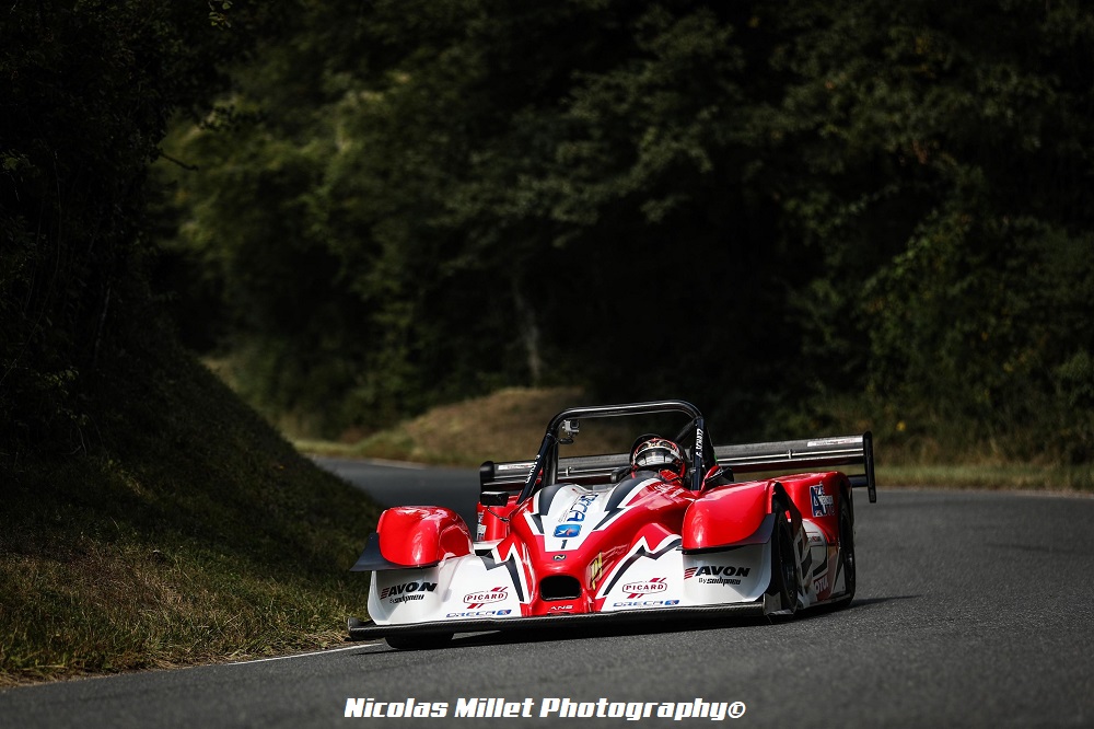 Geoffrey Schatz remporte son troisième titre consécutif après avoir établi 6 nouveaux records sur 7 épreuves disputées cette saison.