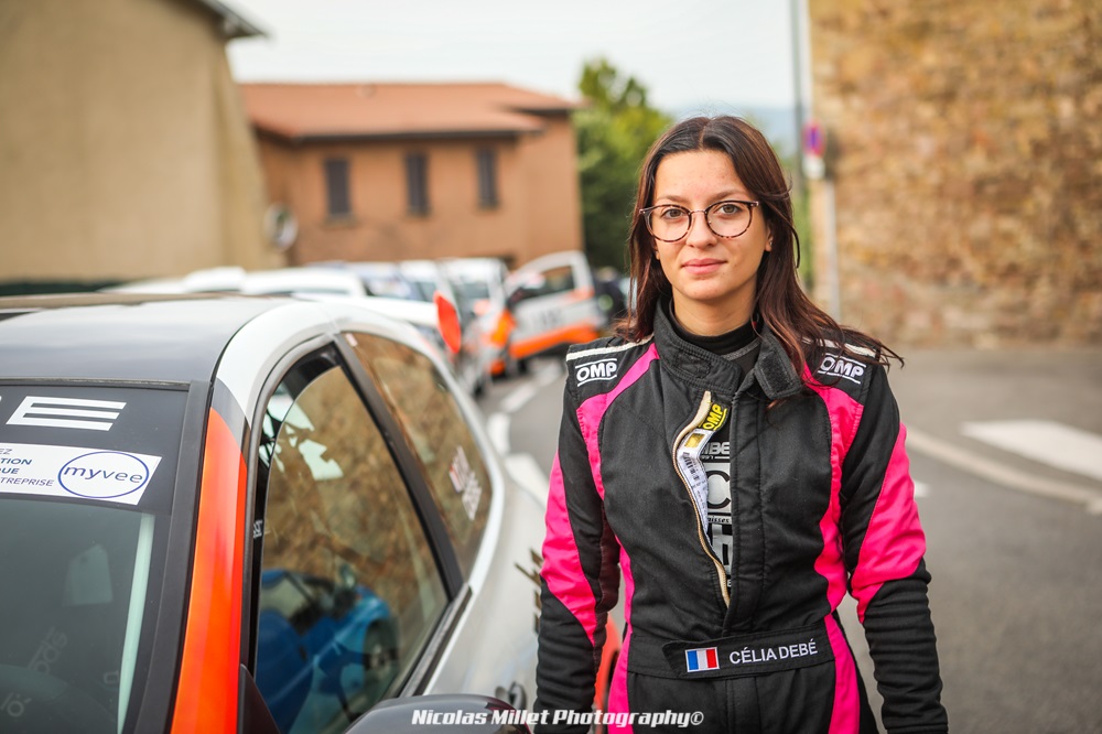 A l’issue d’une saison d’apprentissage de sa nouvelle voiture, Célia Debé termine au troisième rang du Challenge Open A/3.
