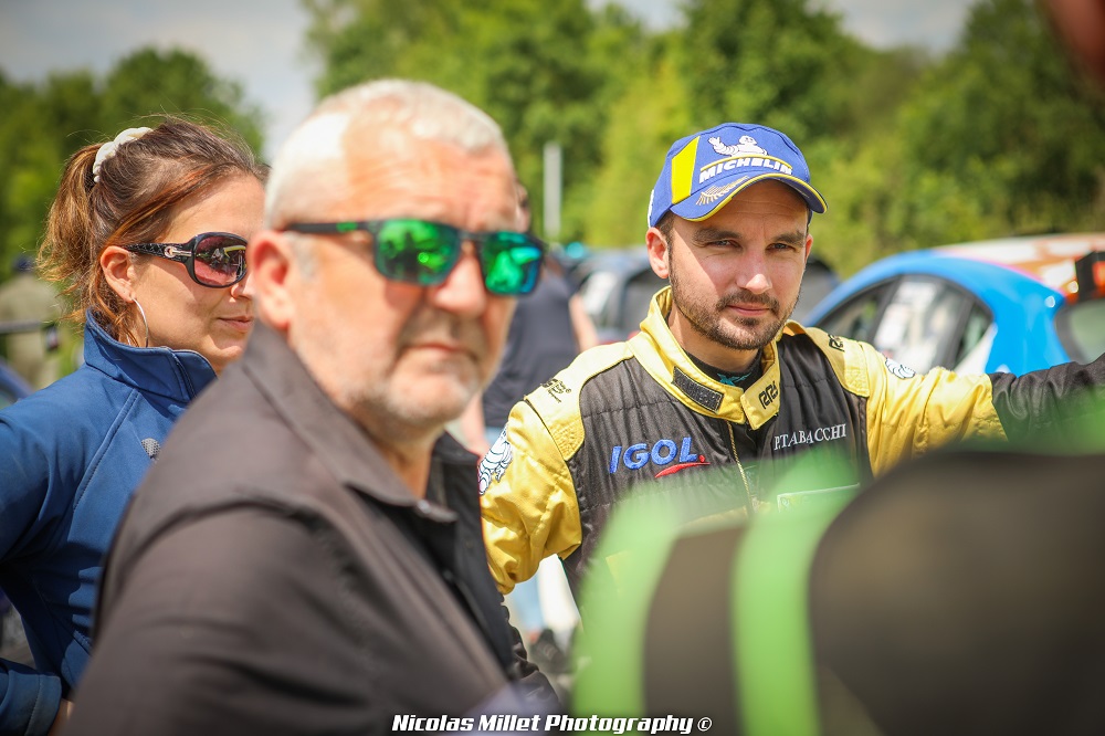 Guy Janny se consacre pleinement aux courses de son fils, qui affiche aujourd’hui un enviable palmarès sur le Championnat de France de la Montagne.