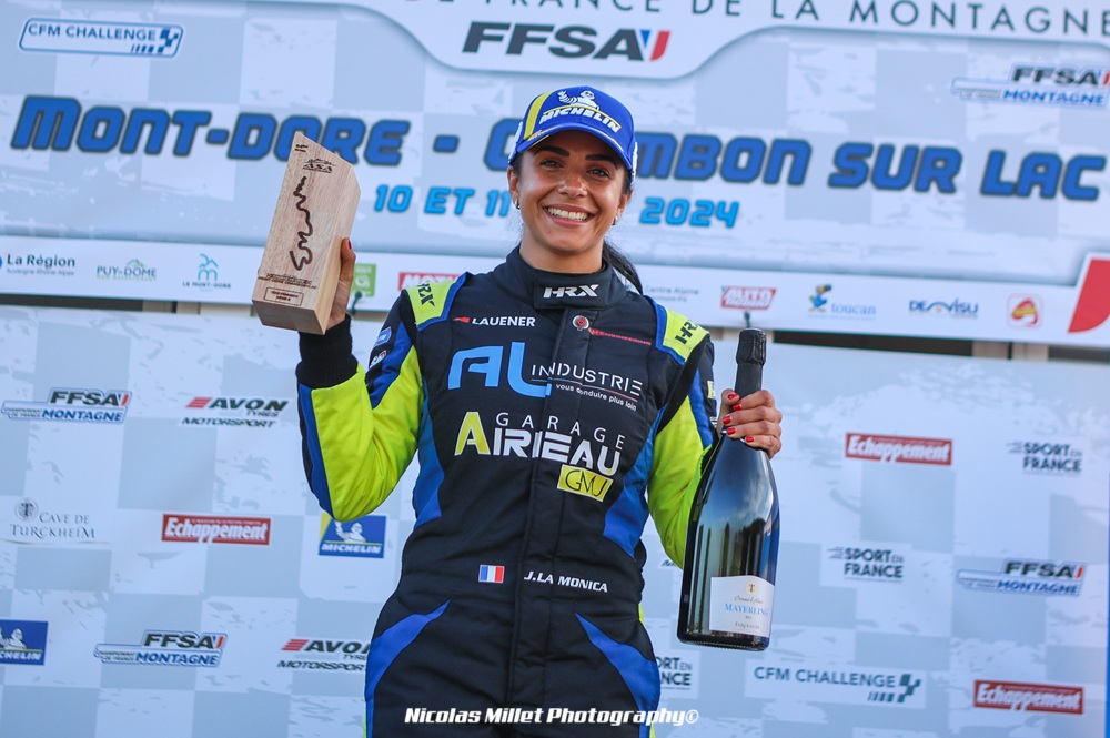 En fin de saison, Jennifer La Monica remporte le groupe A à Limonest avant de s’imposer à nouveau sur la Finale de la Coupe de France de la Montagne.