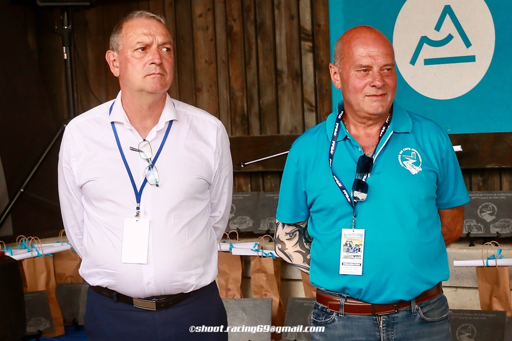 Jean-Paul Clot (à droite) sait pouvoir bénéficier du soutien inconditionnel de Pierre Durieux (à gauche), Président de la Communauté des Communes et Maire de Dunières.