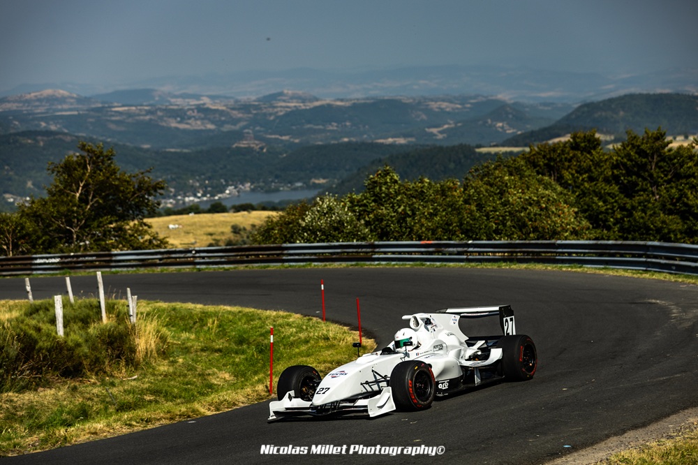 Plusieurs victoires de groupes viendront étoffer la palmarès de David Diebold cette saison.