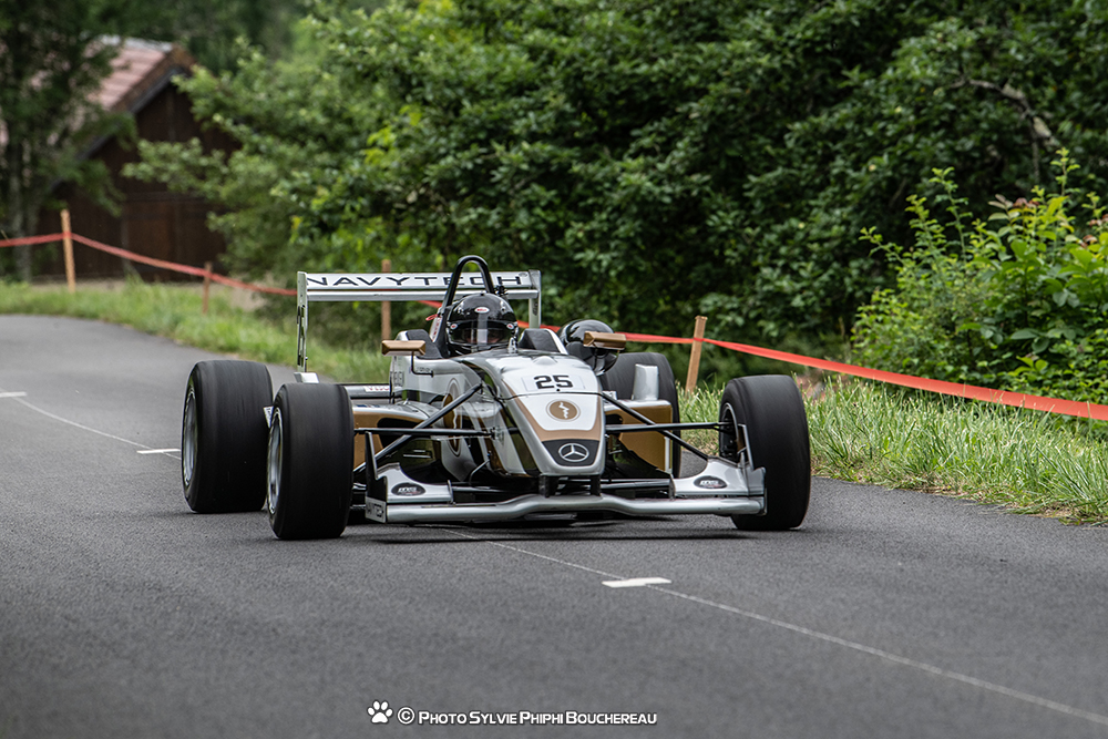 En 2022, Patrick Cholley sera de nouveau de la partie, au volant d’une nouvelle F3.