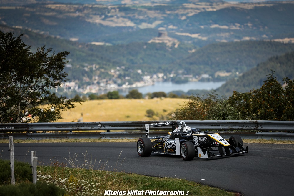 Le tracé du Mont-Dore est considéré par un grand nombre de spécialistes de la Course de Côte comme l’un des plus beaux de France.