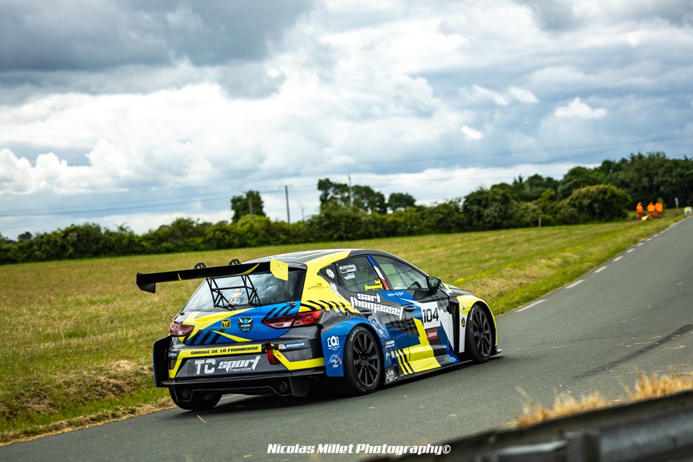 En 2027, Baptiste espère pouvoir délaisser sa Supercopa MK3 pour s’installer derrière le volant d’une Norma 2 litres.