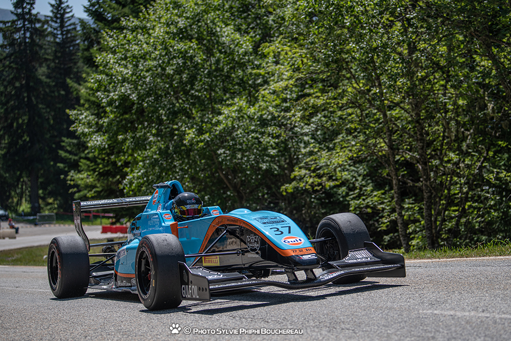 En 2022, il est probable que l’on retrouve Dorian Ferstler, toujours avec sa Formule Renault, sur plusieurs épreuves du CFM.