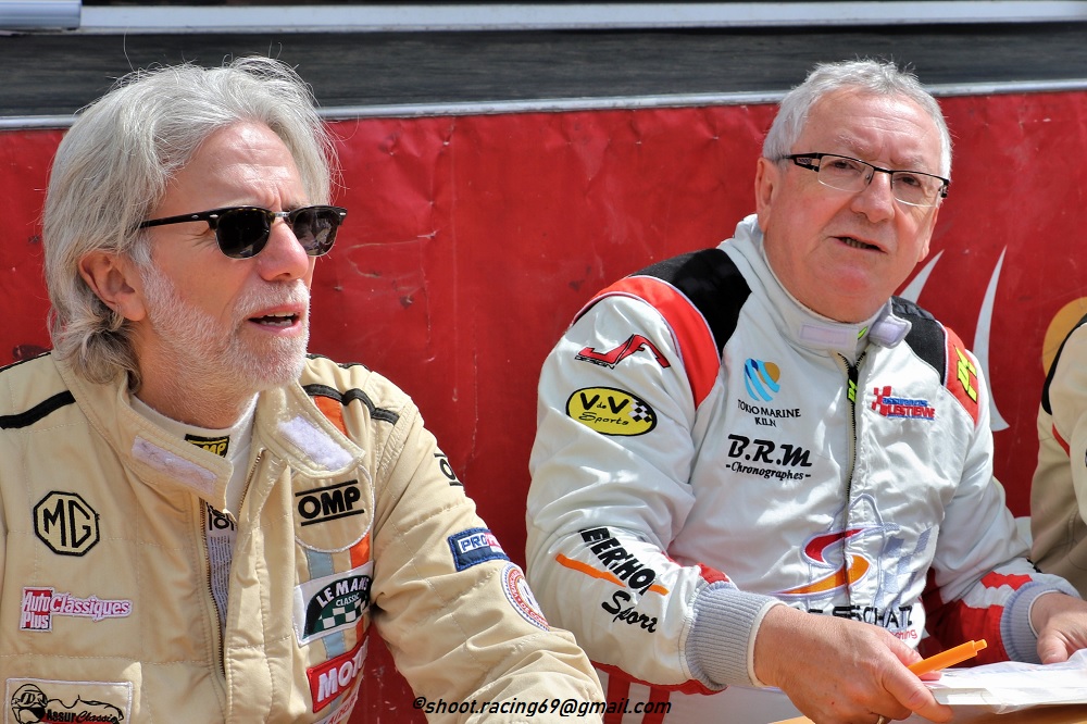 Complices, les deux Jean-Michel, Lestienne et Godet, partagent leur approche de la course.