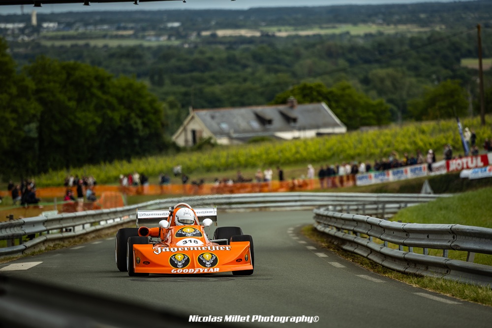 Pour la saison 2027, Morgane devrait retrouver le volant de sa March 77B qui devrait être équipée d’un moteur 2 litres.