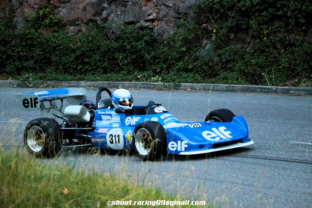 En 2024, Viviane se relancera au volant de sa Martini MK15, mais n’a pas encore défini son programme sportif.