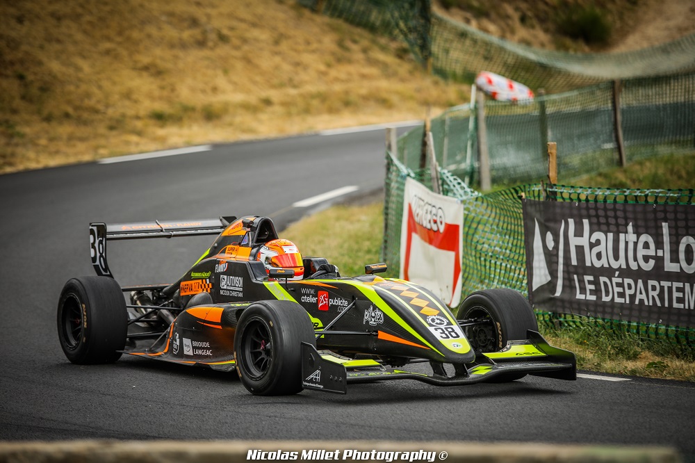 En 2020, Corinne Flandy sera à nouveau présente sur le Championnat avec sa Formule Renault.