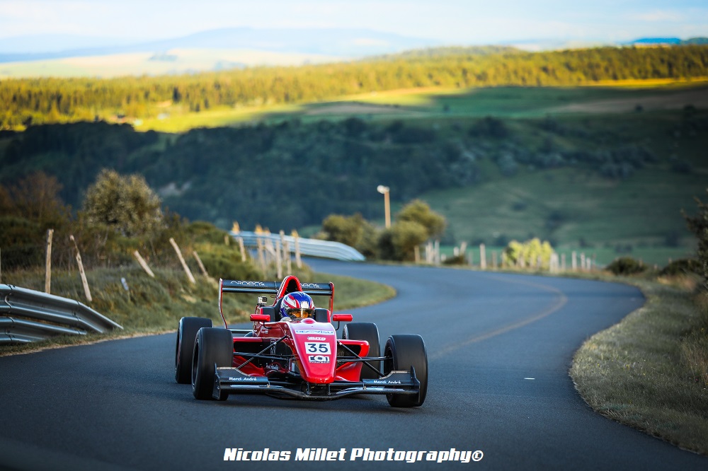 Etienne Pernot remporte le Challenge Open Formule Renault.