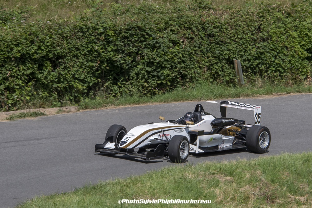 Patrick Cholley, vainqueur du Challenge Open DE/5.