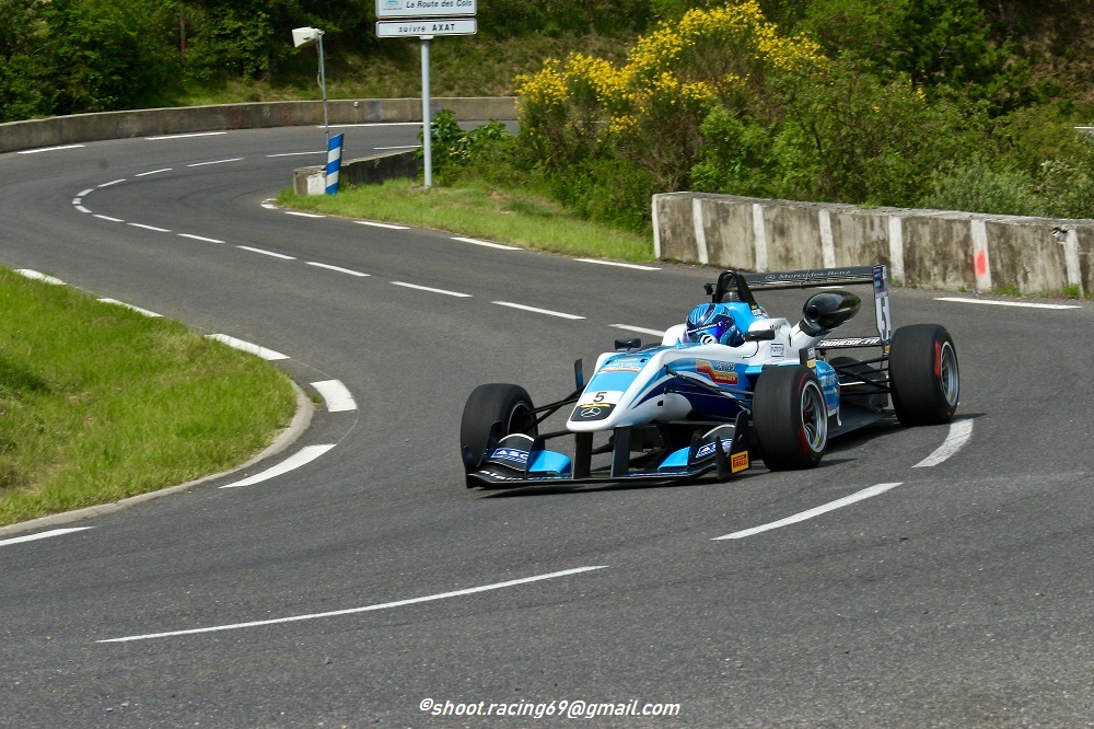 A Quillan, David Guillaumard remporte la manche d'ouverture du Championnat de France 2e Division.