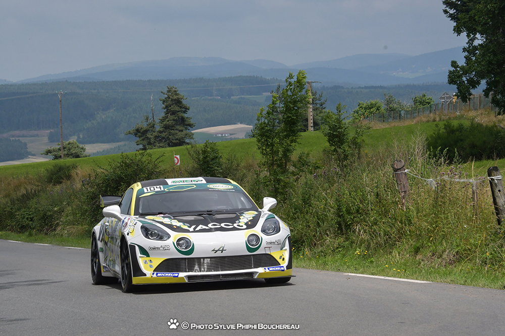 Francis Dosières leader du Challenge Open GT Sport/2