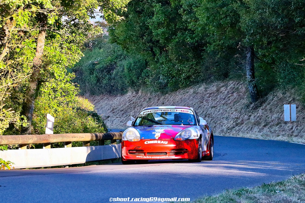 Michel Rolland vainqueur du Challenge VHC groupe GT Sport.